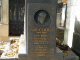 le cimetière de Montmartre : la tombe de l'aviateur Paul Codos
