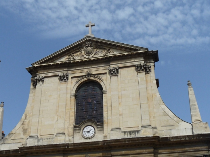 La basilique Notre Dame des Victoires - Paris 2e Arrondissement