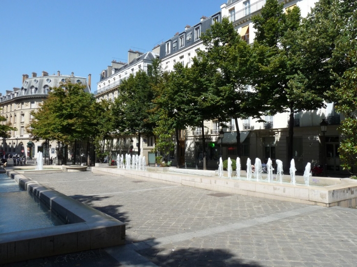 Place de la Sorbonne - Paris 5e Arrondissement