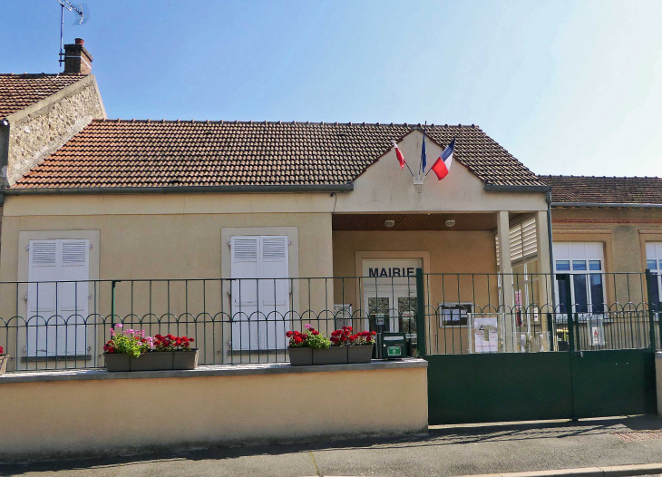 La mairie - Aubepierre-Ozouer-le-Repos