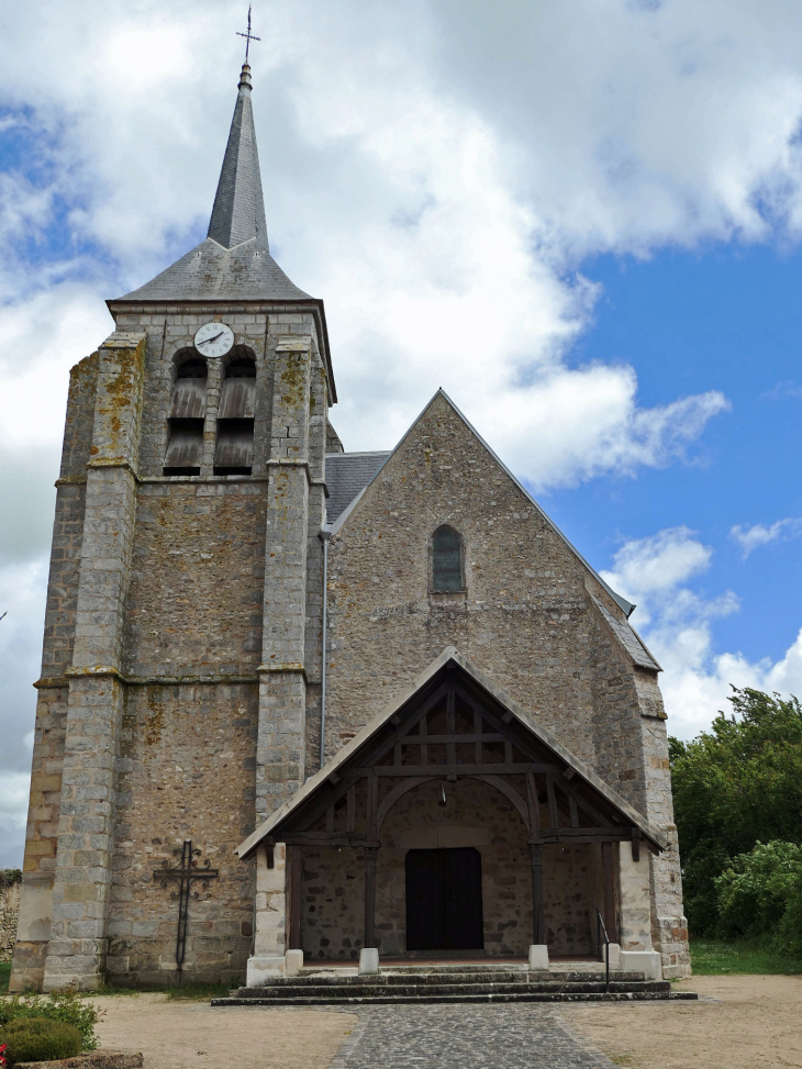 Photo à Crisenoy (77390) L'église Crisenoy, 422920
