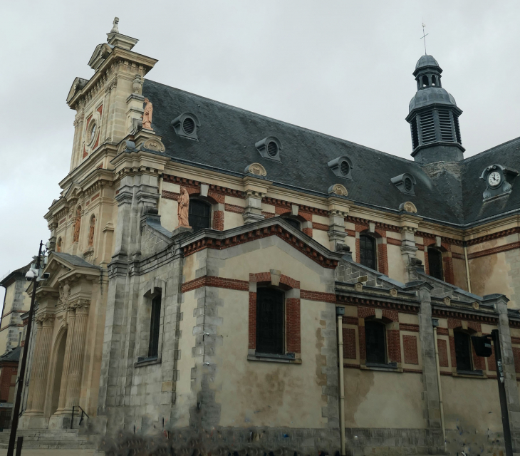 L'église Saint Louis - Fontainebleau