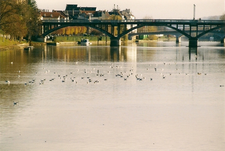 Pont - Lagny-sur-Marne