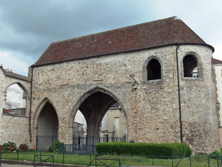 Vestiges du prieuré Saint Sauveur - Melun
