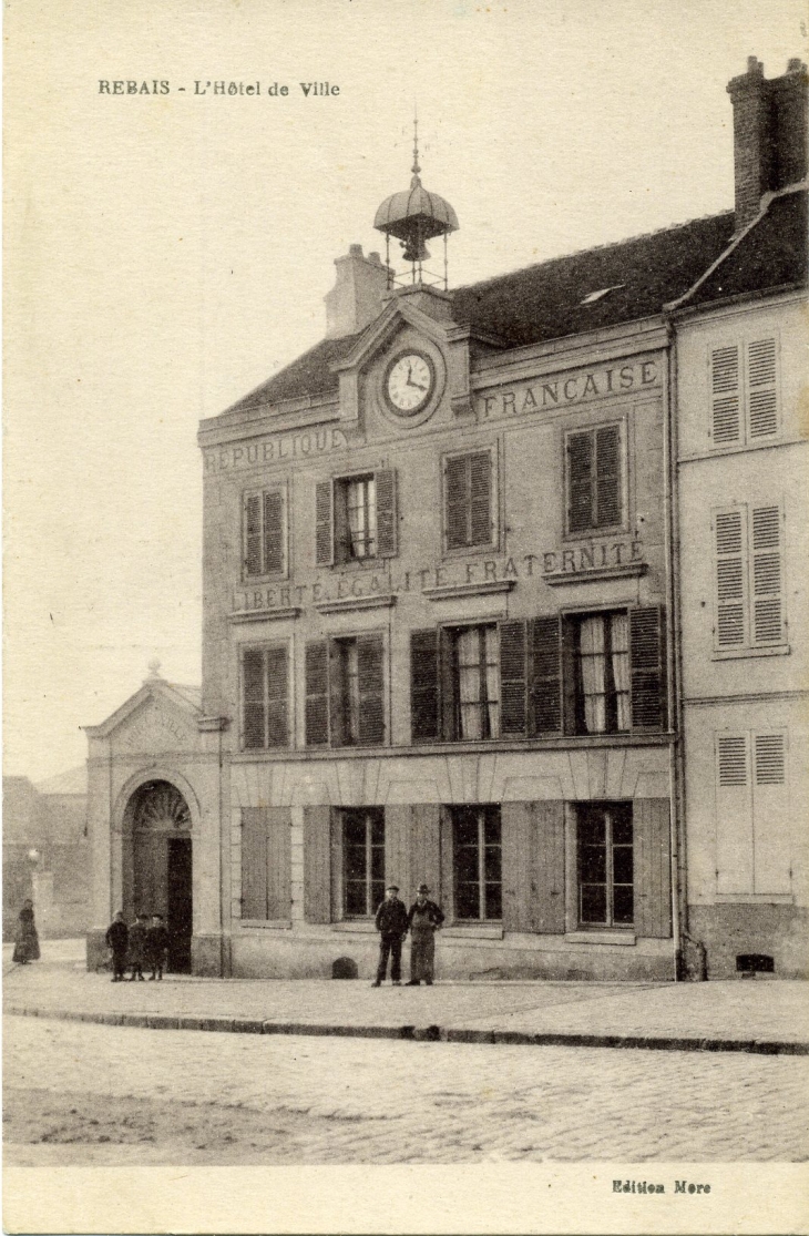 L'Hotel de ville (carte postale de 1910) - Rebais