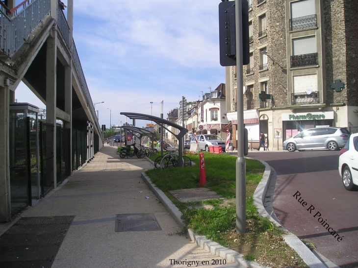 Rue Raymond Poicaré- rue de Claye-cartier de la gare - Thorigny-sur-Marne