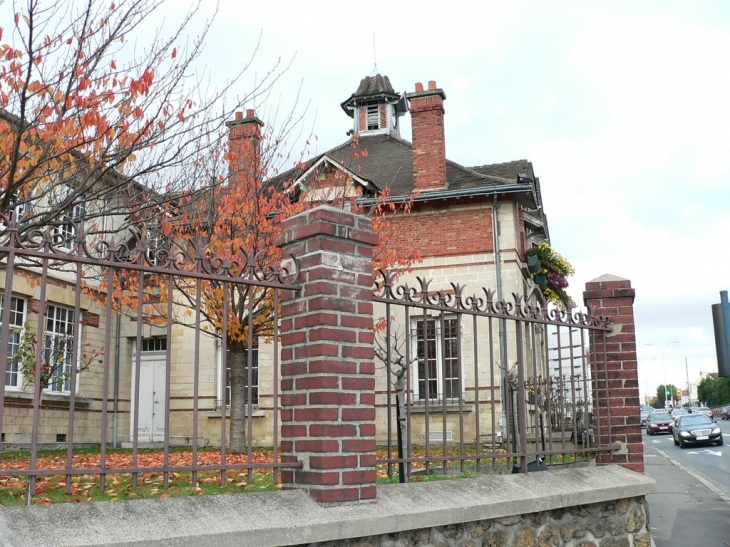 L'ancienne mairie - Garges-lès-Gonesse