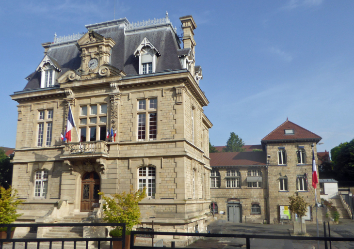L'hôtel de ville - Conflans-Sainte-Honorine