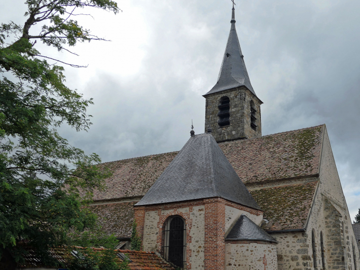 L'église - Le Mesnil-Saint-Denis