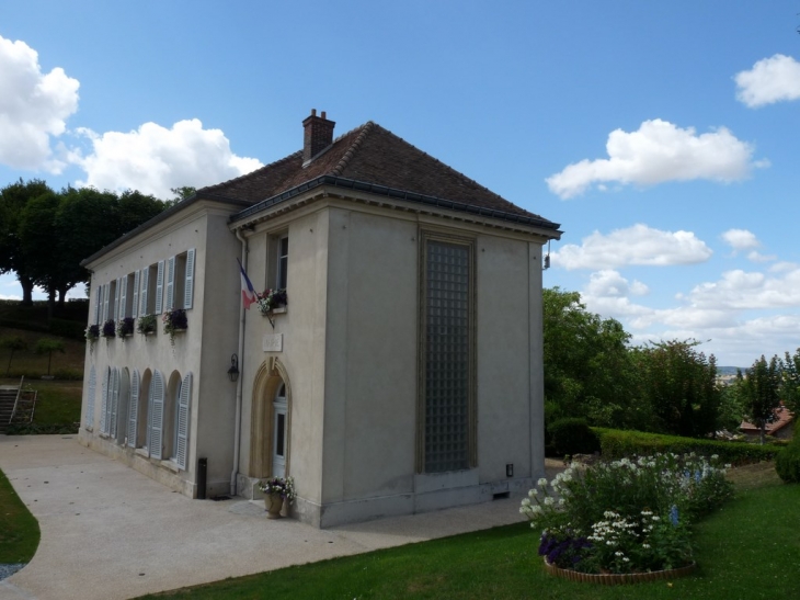 La mairie - Neauphle-le-Château