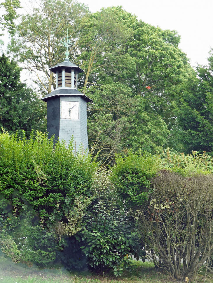 La tour de l'horloge - Rocquencourt