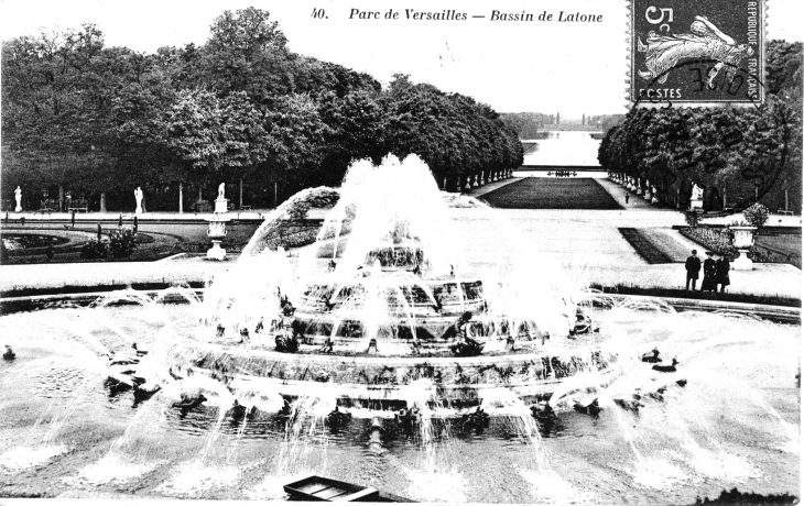 Le Parc - Le Bassin de Latone (carte postale de 1907) - Versailles
