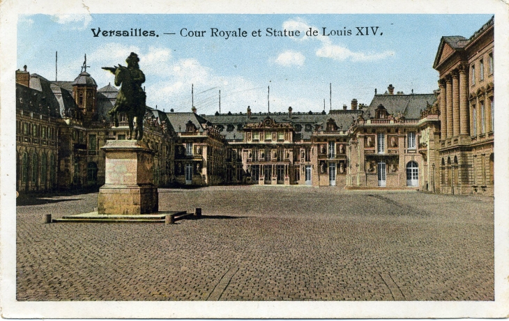 Cour Royale et statue de Louis XIV (carte postale de 1910) - Versailles