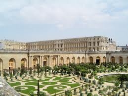  - Versailles