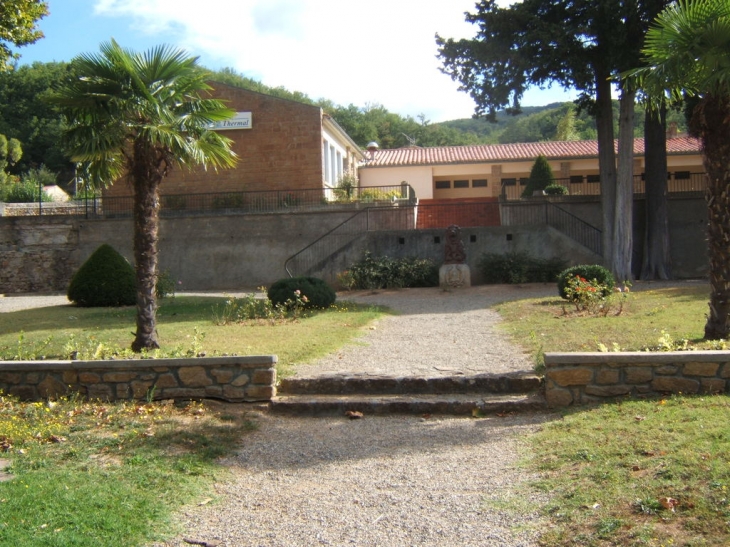 Le parc du centre thermal - Alet-les-Bains