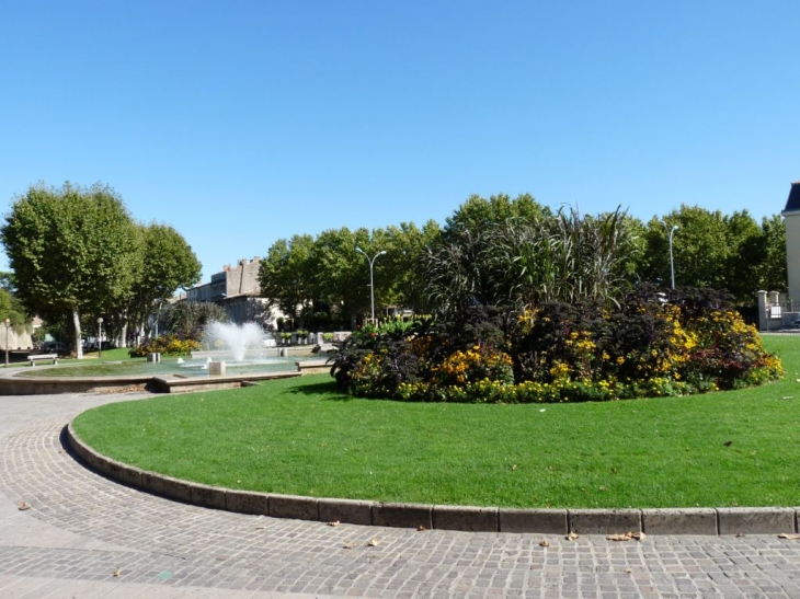 Vers la place Général de Gaulle - Carcassonne