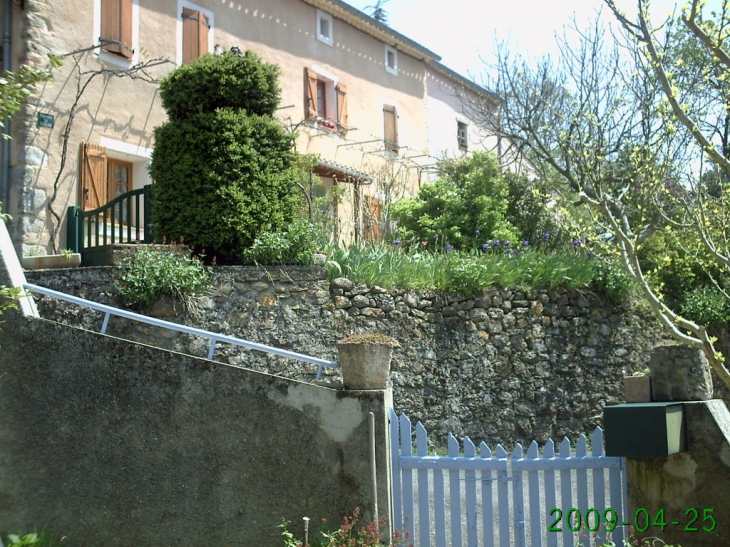 Rue du catalan - Clermont-sur-Lauquet