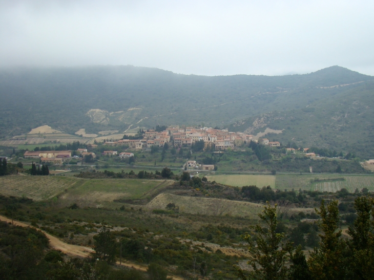 Vue du village - Cucugnan