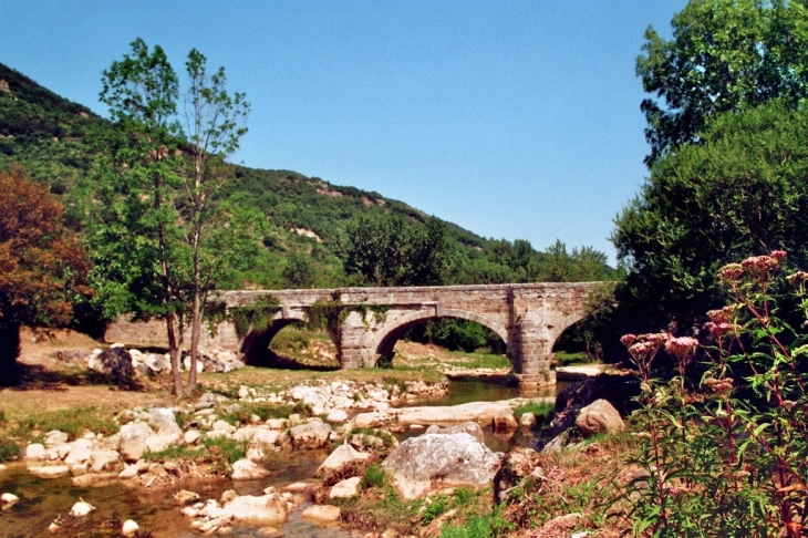 Greffeil et ses environs