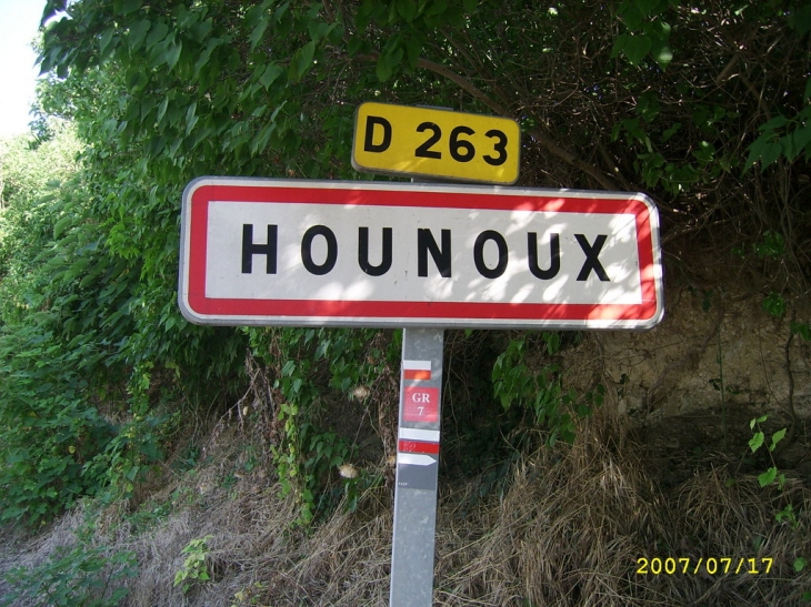  - Hounoux