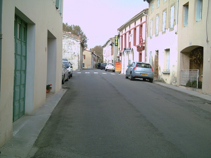 Grand rue avant travaux - Labastide-d'Anjou