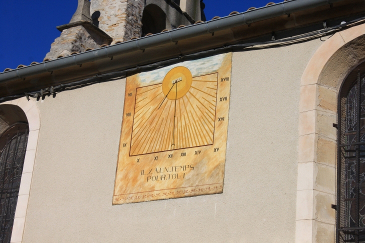 Cadran solaire de l'église - Malras