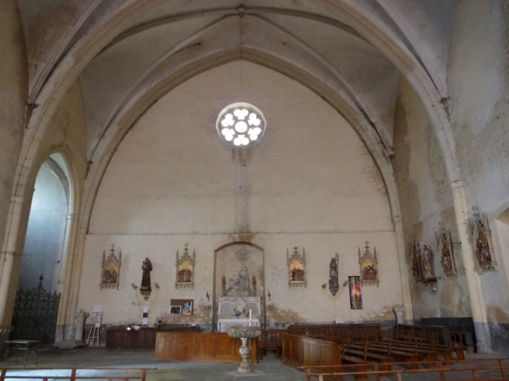 Eglise St André - font de l'église - Montolieu