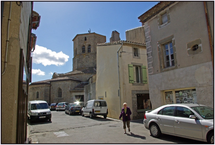 Place de l' église - Rieux-Minervois