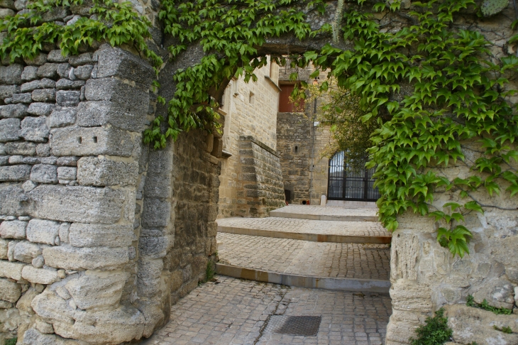  - Castillon-du-Gard