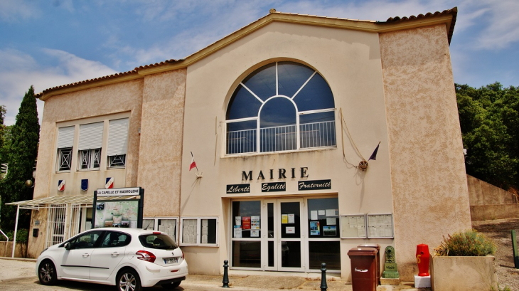 La Mairie - La Capelle-et-Masmolène