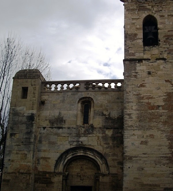 église romane - Le Cailar