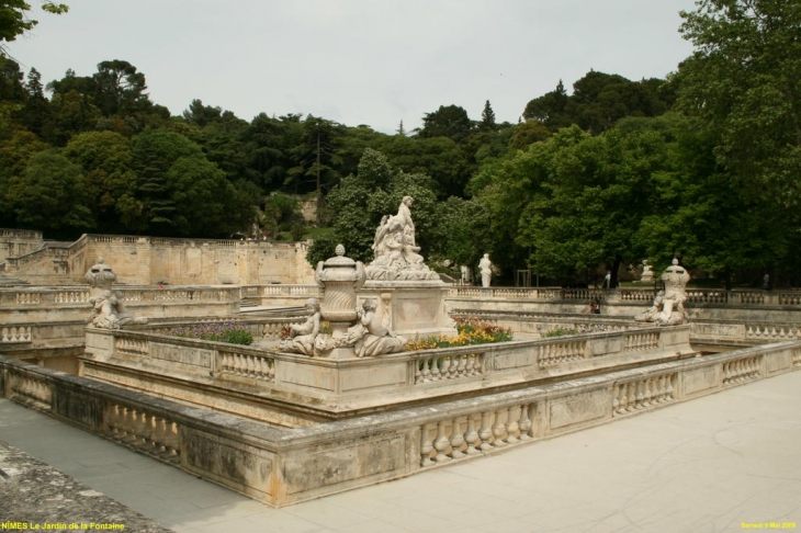 Le jardin de la fontaine - Nîmes