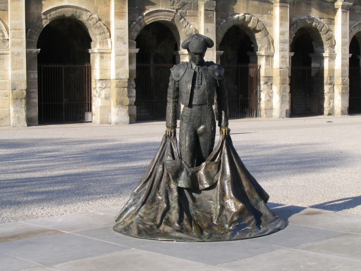 Statue de Nimeño II, torero Nîmois - Nîmes