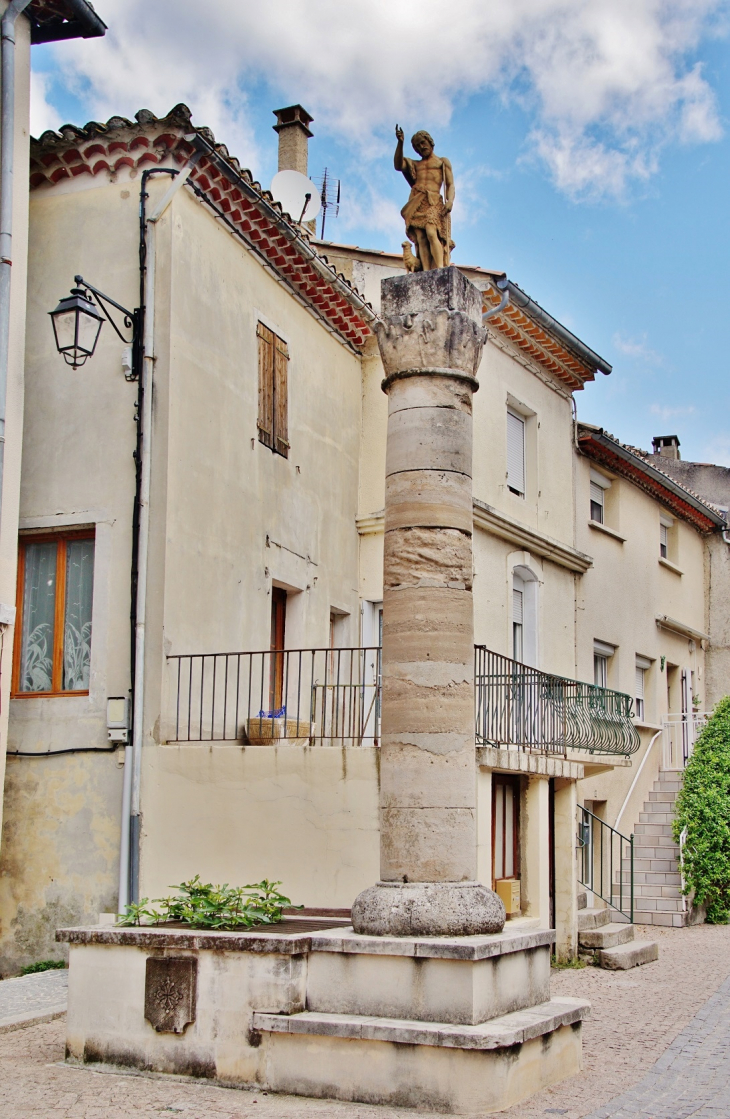 Colonne ( Saint-Jean ) - Saint-Jean-de-Maruéjols-et-Avéjan