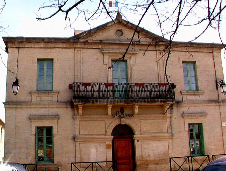 La mairie - Saint-Laurent-des-Arbres
