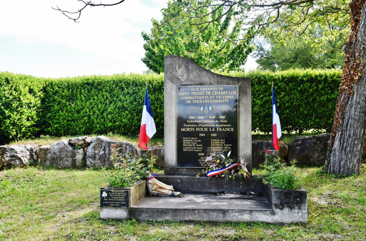 Monument-aux-Morts - Saint-Privat-de-Champclos