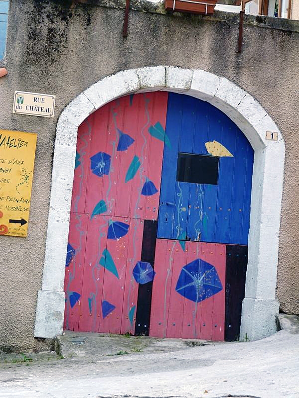 Porte décorée - Avène