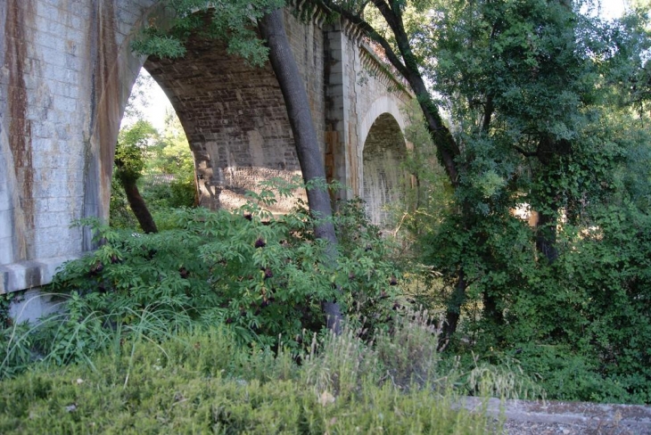 Le pont d'Issanka - Balaruc-le-Vieux