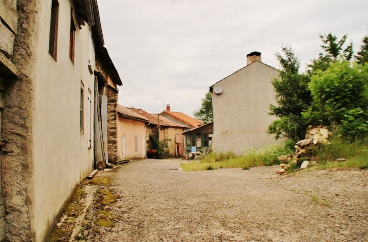 Le Village - Castanet-le-Haut