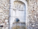 Fontaine ancienne