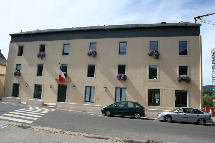 Mairie de Salvetat sur Agout - La Salvetat-sur-Agout