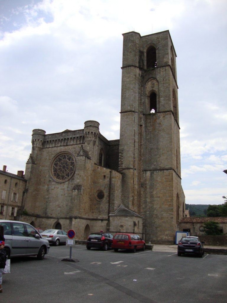 Lodève (34700) cathédrale