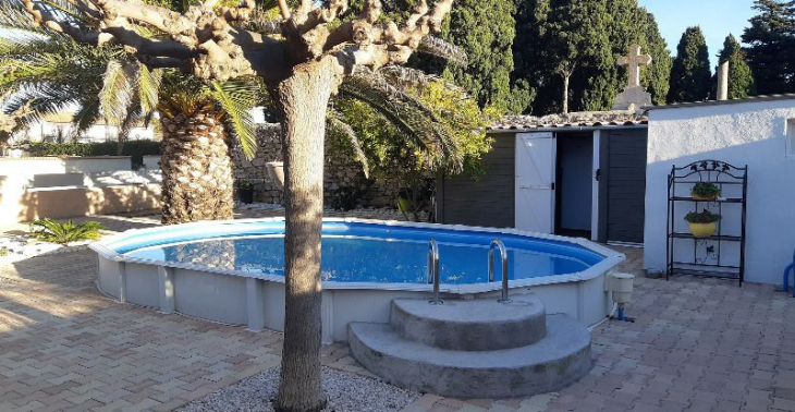 Mèze villa avec piscine sur terrain de 704 m² 