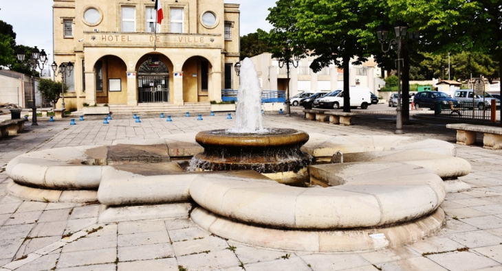 Fontaine - Poussan