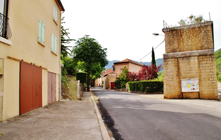 La Commune - Saint-Étienne-Estréchoux