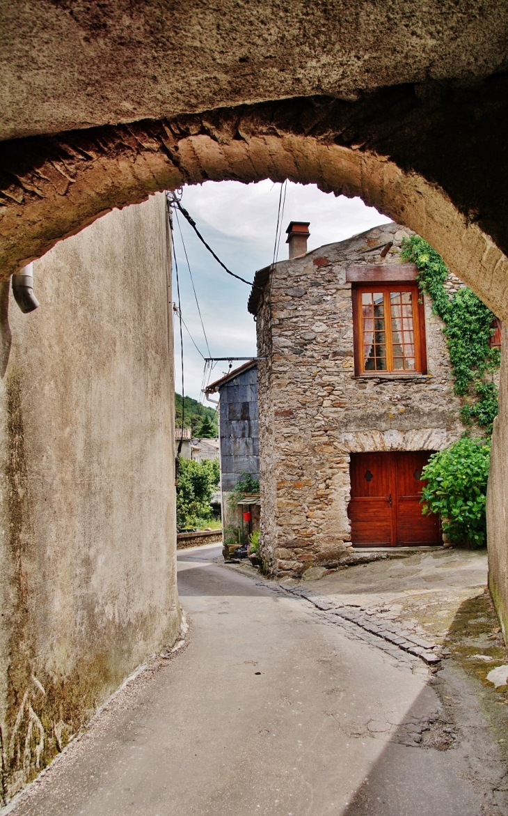 Le Village - Saint-Gervais-sur-Mare