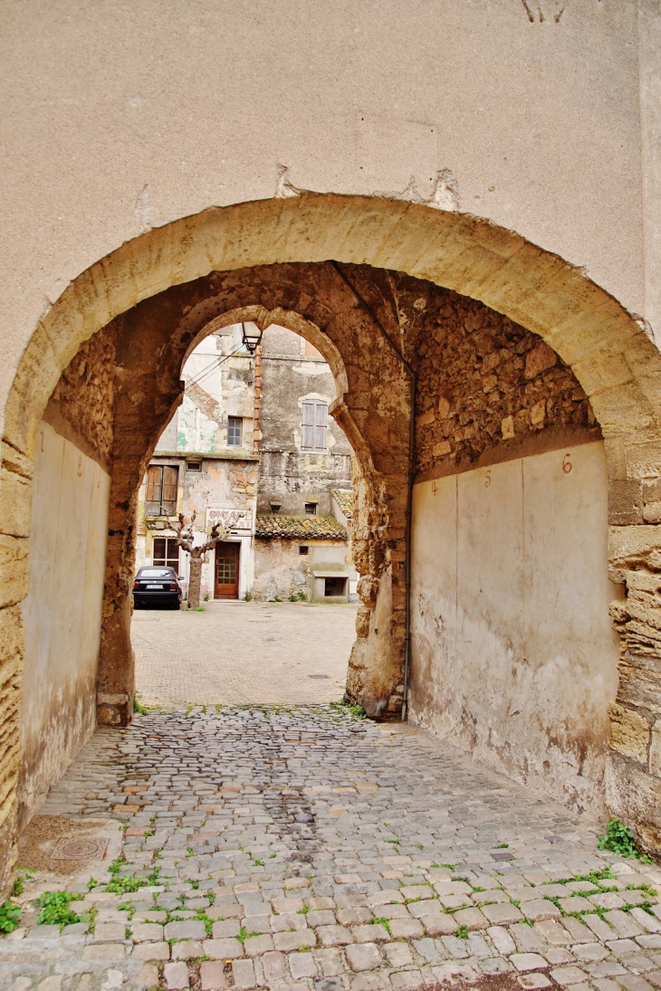 La Commune - Saint-Thibéry