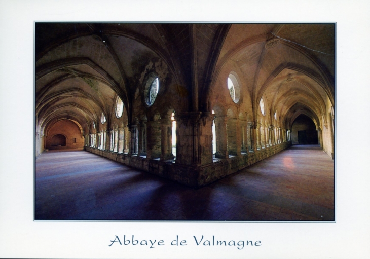 Abbaye de Valmagne fondée en 1138. (carte postale). - Villeveyrac