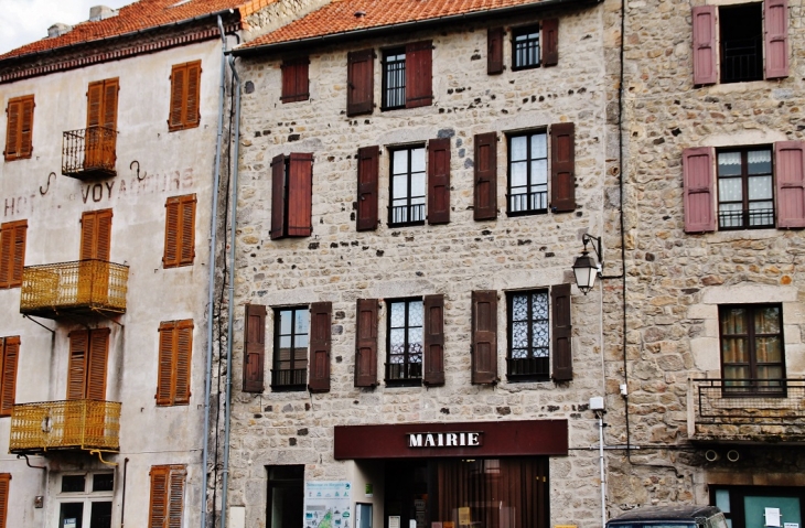 La Mairie - Chambon-le-Château