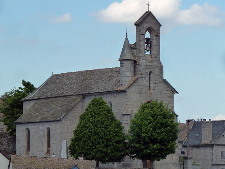 L'église - Le Buisson